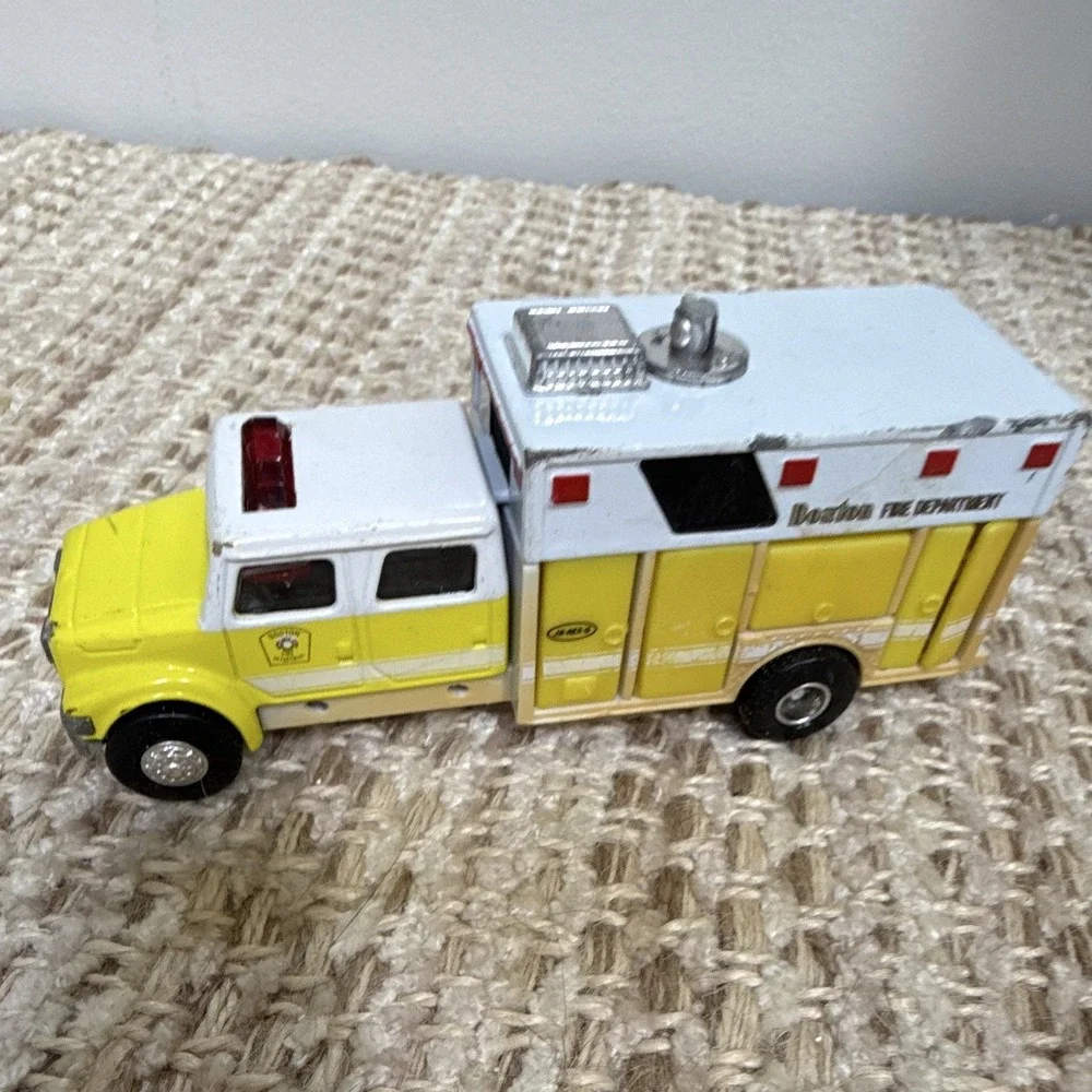 Boston Fire Department Rescue Truck Diecast Model Truck 1993